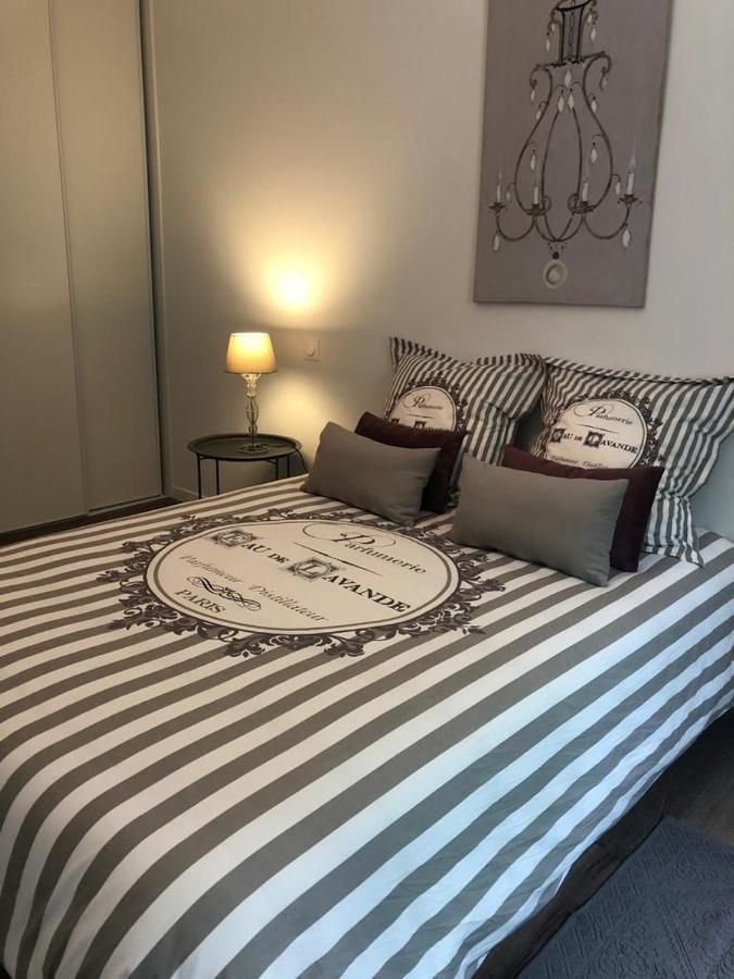 Logement A Brive Proche Centre-Ville Et Campagne - Climatisation, Wifi, Coin Exterieur Et Parking Prives Exteriér fotografie