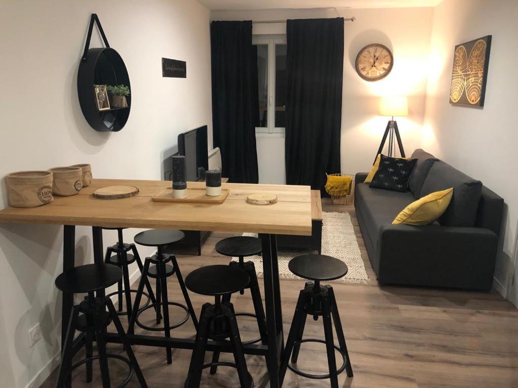 Logement A Brive Proche Centre-Ville Et Campagne - Climatisation, Wifi, Coin Exterieur Et Parking Prives Exteriér fotografie